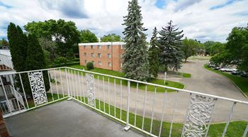 Charlton park - exterior